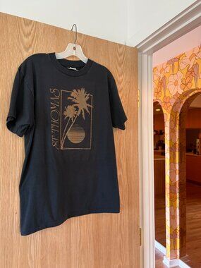 Vintage 1980s St. Thomas Palm Tree w Metallic Gold Graphic • Retro Beach T-Shirt